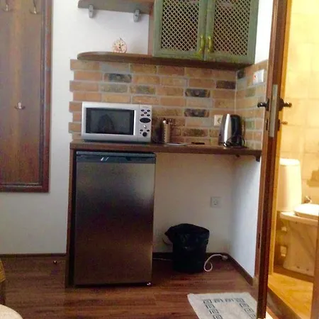 Πανσιόν Guest Maria Luiza Βάρνα