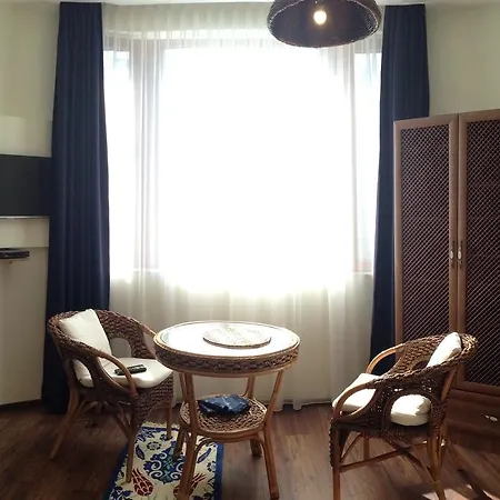 Πανσιόν Guest Maria Luiza 3*