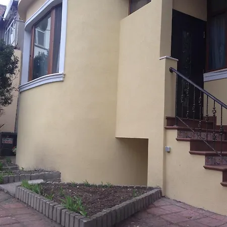 Guest Maria Luiza Πανσιόν Βάρνα